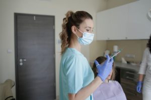 Dentist Numbing